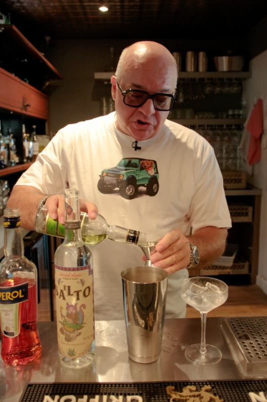 Naked and Famous – Le cocktail vedette chez Casa Calzone